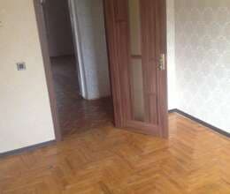 Satılır Köhnə tikili, 105m², 4-Otaqlı