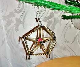 Yeni il ağacı oyuncaqları (SSSR)