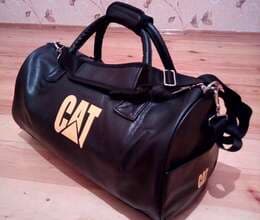 Dəri idman çantaları