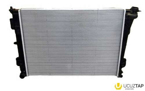Hyundai Sonata 2011-2015 su radiatoru