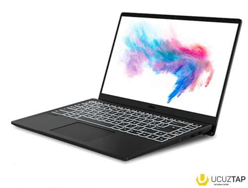 HP Laptop 17-CN3027CI
