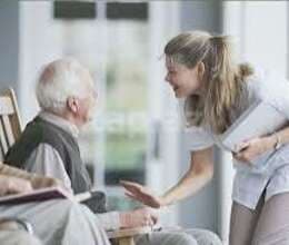 Xəstə Baxıcısı xidməti Növəbli və Sutkaliq Baxım cidməti Səyyar xidmət 7/24