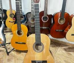 Klassik Gitara  MC 215