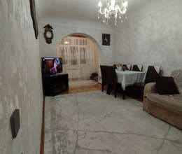 Satılır Köhnə tikili, 75m², 3-Otaqlı