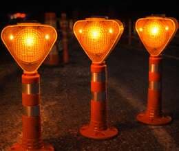 Günəş Enerjili Lampa