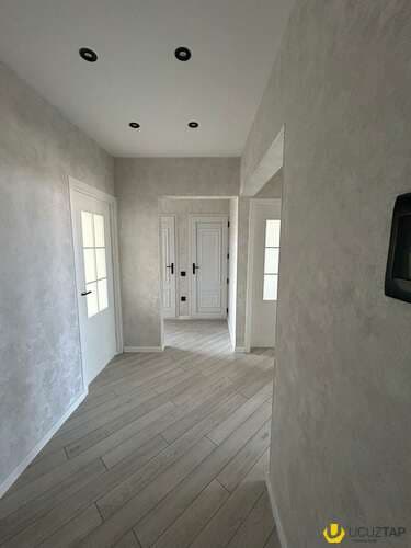 Satılır Köhnə tikili, 75m², 3-Otaqlı