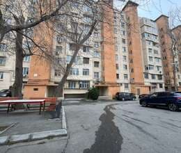 Satılır Köhnə tikili, 75m², 3-Otaqlı