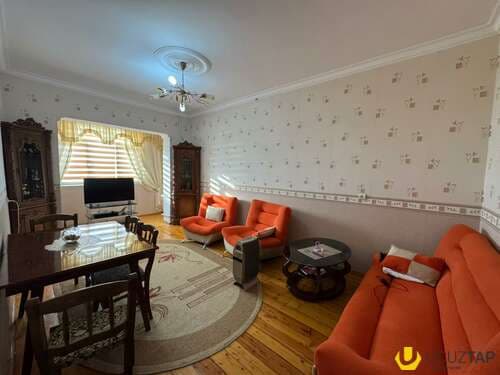 Satılır Köhnə tikili, 110m², 4-Otaqlı