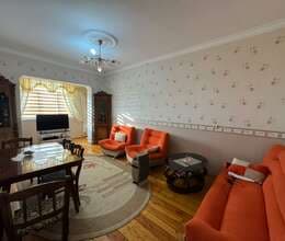 Satılır Köhnə tikili, 110m², 4-Otaqlı